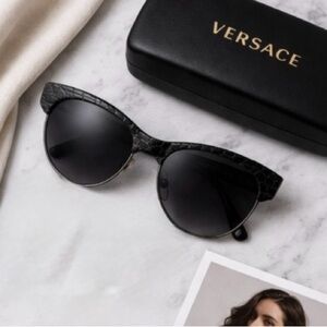 Versace MOD 4222 Cat Eye Sunglasses Black Croc NWOT w Case COA Italy🇮🇹